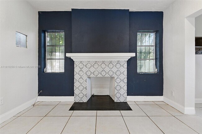Building Photo - 500 NW 47th St