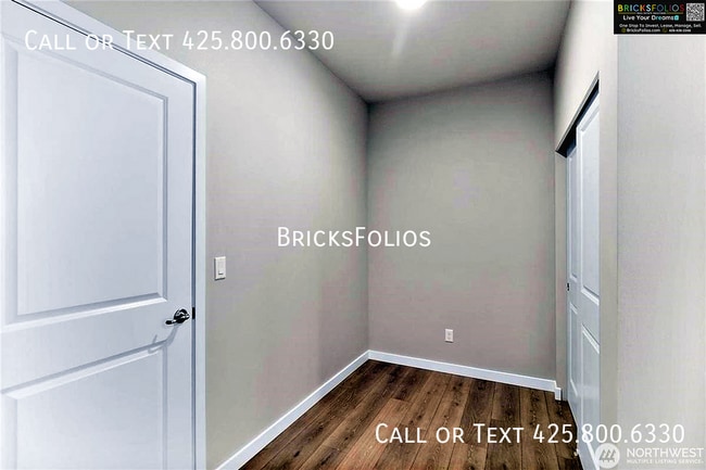 Building Photo - 16217 8th Ave E