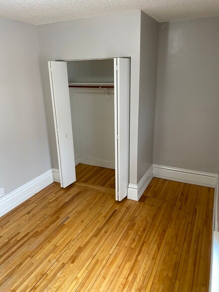 bedroom - 3228 3rd Ave S