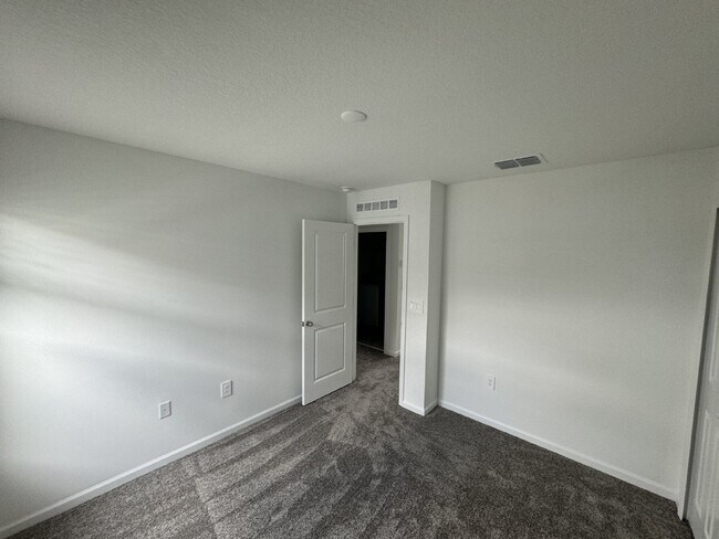 Building Photo - 2166 Aquifer Ln