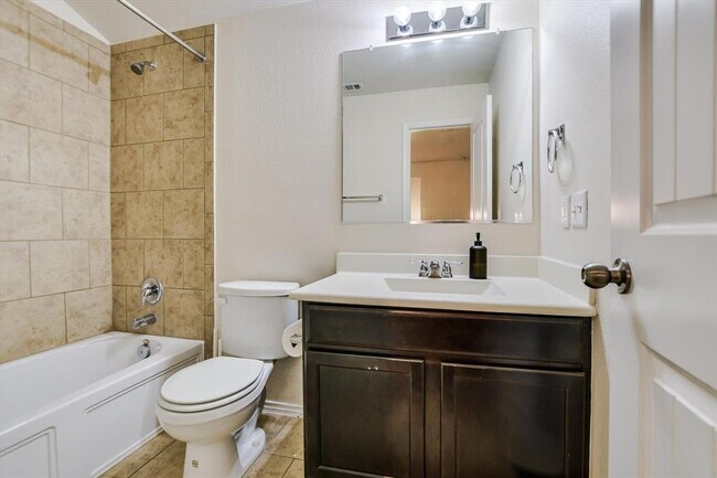 Building Photo - 322 Vermillion Marble Trail