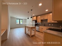 Building Photo - 306 S Paterson St