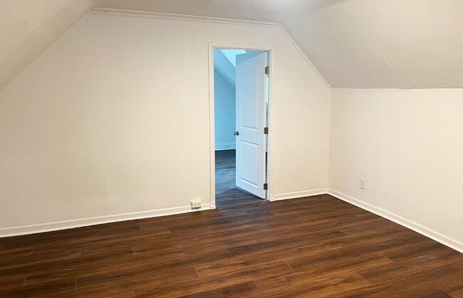 Building Photo - 2309 Clifton Ave