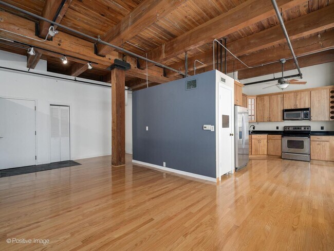 Building Photo - 540 N Lake Shore Dr