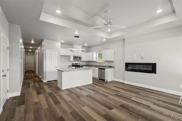 Building Photo - 2406 Beecha St