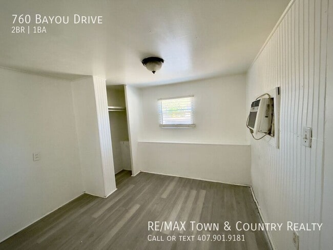 Building Photo - 760 Bayou Dr