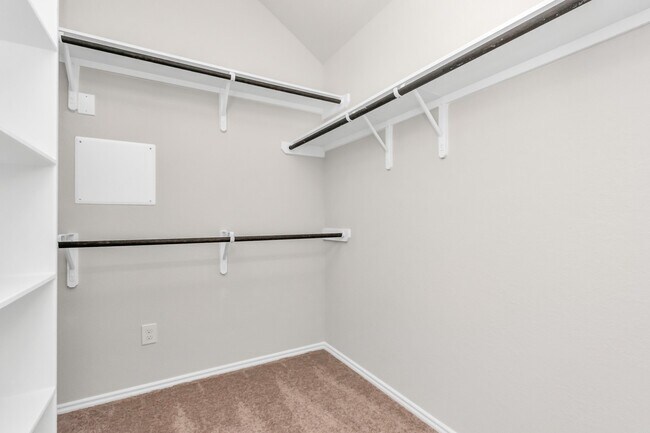 Building Photo - 3350 Avary River Ln
