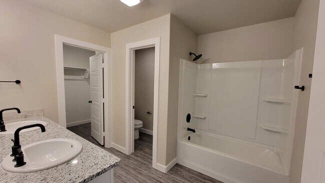 Building Photo - 4/2/2 – New Construction – Upland Crossing