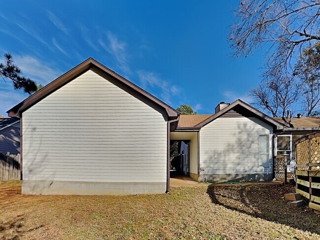 Building Photo - 4339 Crimson Leaf Cove