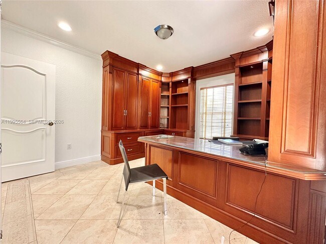 Building Photo - 5023 NW 94th Doral Pl