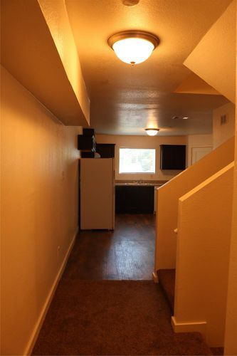 Building Photo - 10535 Mills Rd