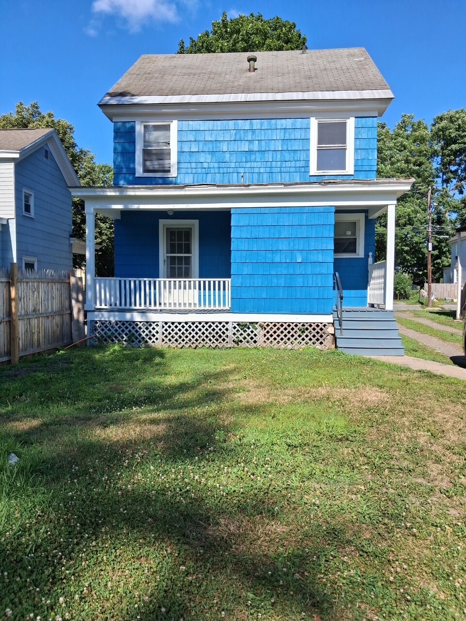 Building Photo - 119 Turin St