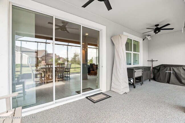 Building Photo - 2718 Addison Dr