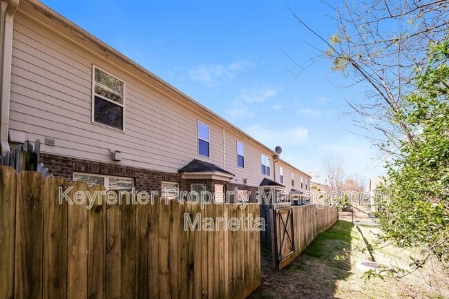 Building Photo - 1973 Brightleaf Way