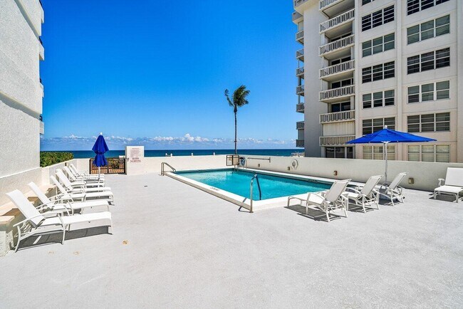 Building Photo - 3560 S Ocean Blvd