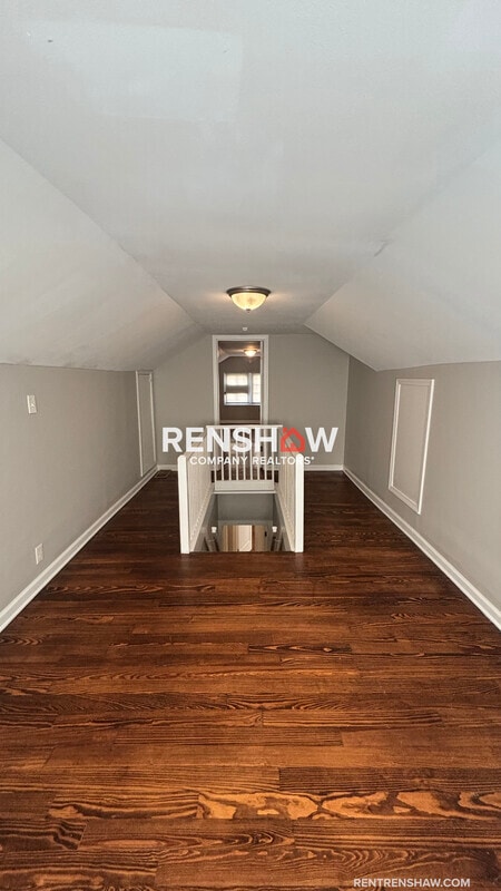 Building Photo - 2377 Jackson Ave