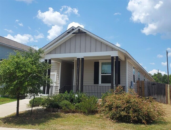Primary Photo - 217 Michaelis Dr