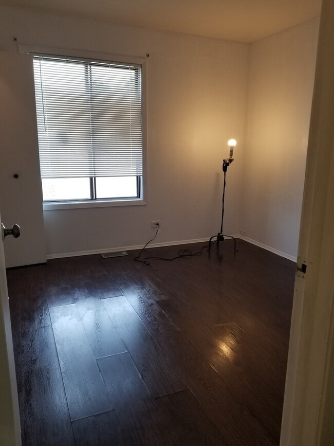 Building Photo - 333 Jefferson Ct