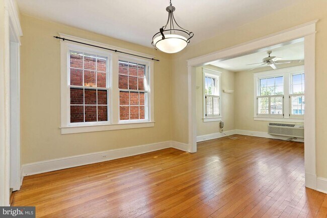 Building Photo - 2325 37th St NW