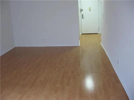 Building Photo - 347 W 57th St