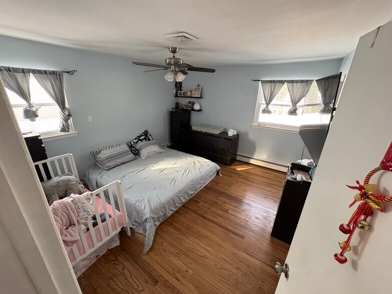 Building Photo - 16 Wilson Ave