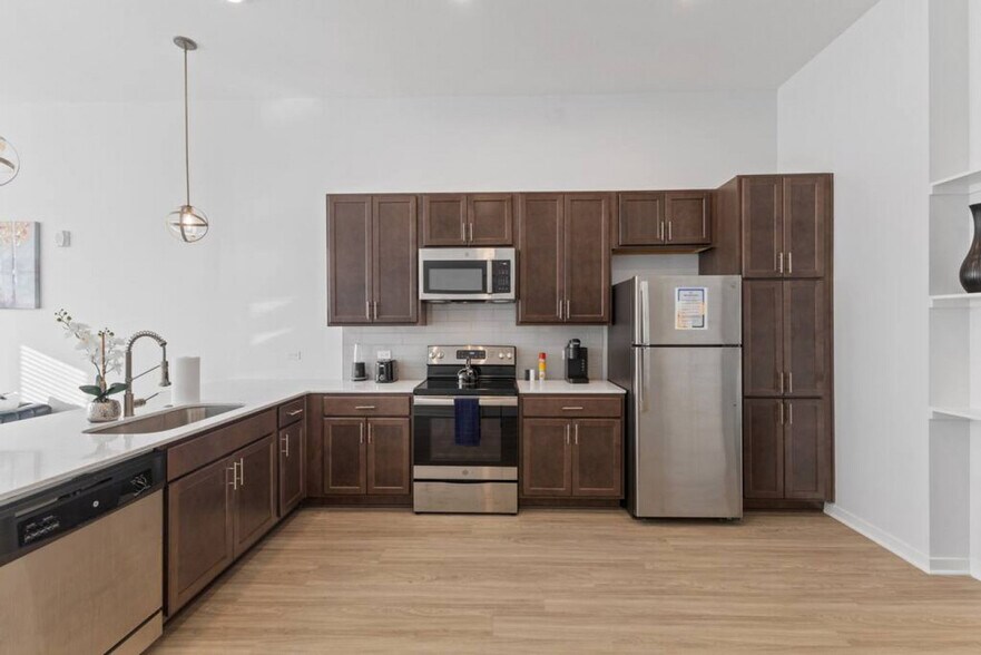 Building Photo - 7808 Kenetta Ct