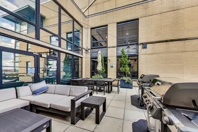 Building Photo - 2125 14th St NW