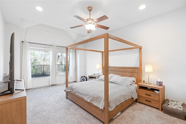 Building Photo - 3341 Catalina Cv