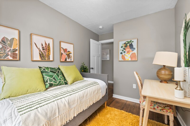 Building Photo - 291 S 300 E