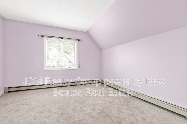 Building Photo - 18 Bailey St