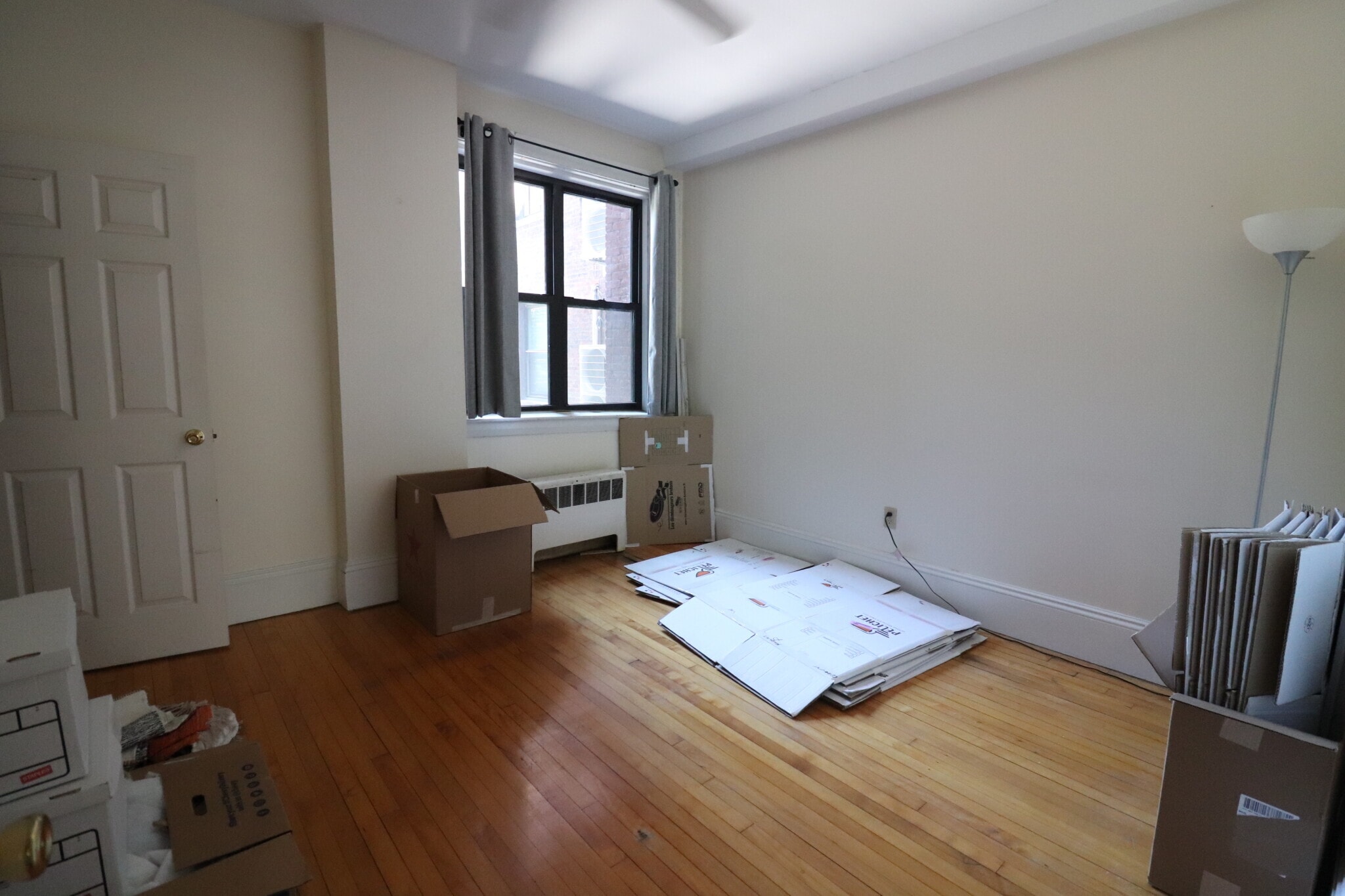 Building Photo - 1090 Beacon St