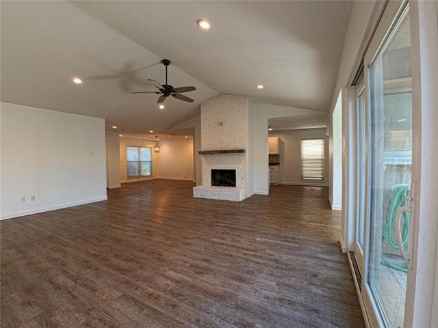 Building Photo - 1738 Hartford Dr