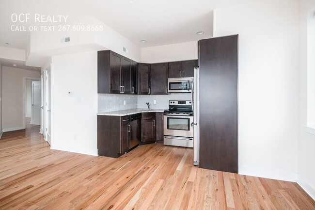 Primary Photo - Modern Point Breeze One Bedroom / One Bath...