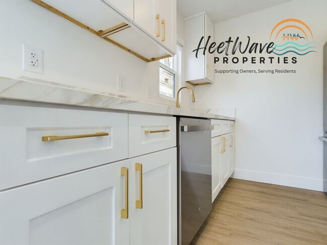 Building Photo - COMING SOON!!! Stunning Renovated Unit in Golden Hills: Modern Luxury at an Unbeatable Price!