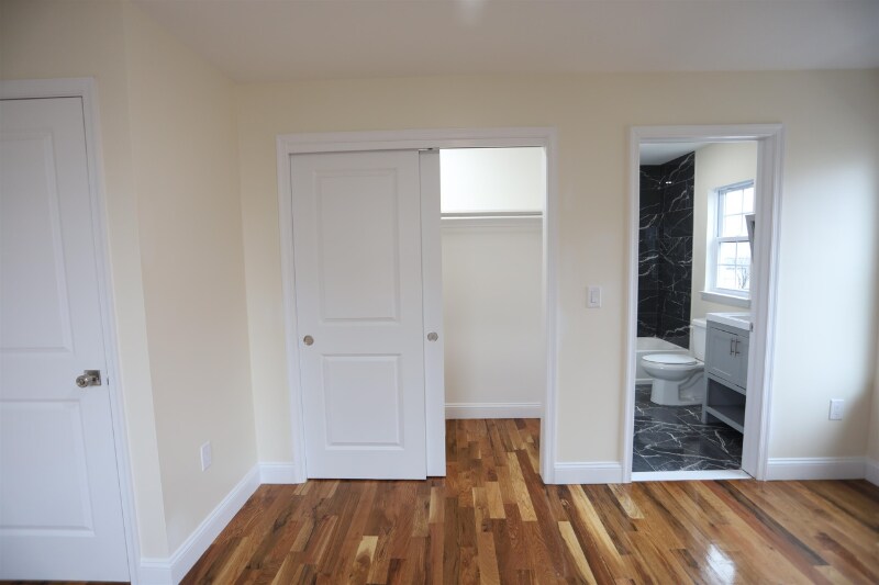 Building Photo - 226 Tappan St