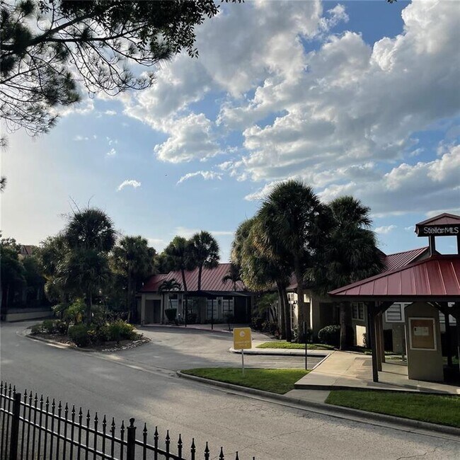 Building Photo - 238 Afton Square