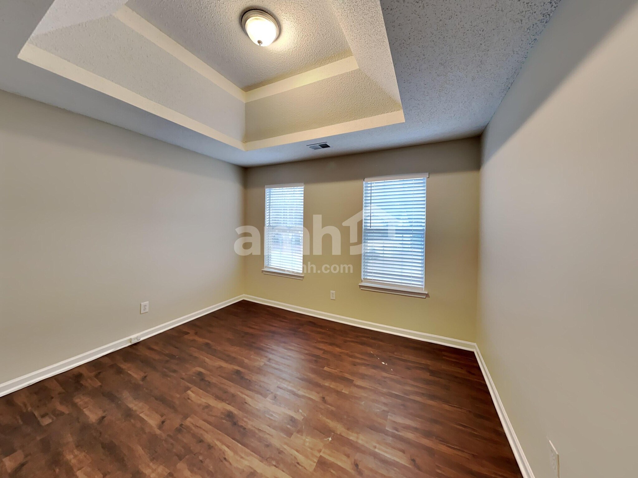 Building Photo - 6541 Pole Creek Dr