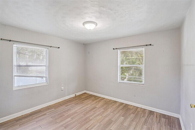 Building Photo - 420 Euclid Ave