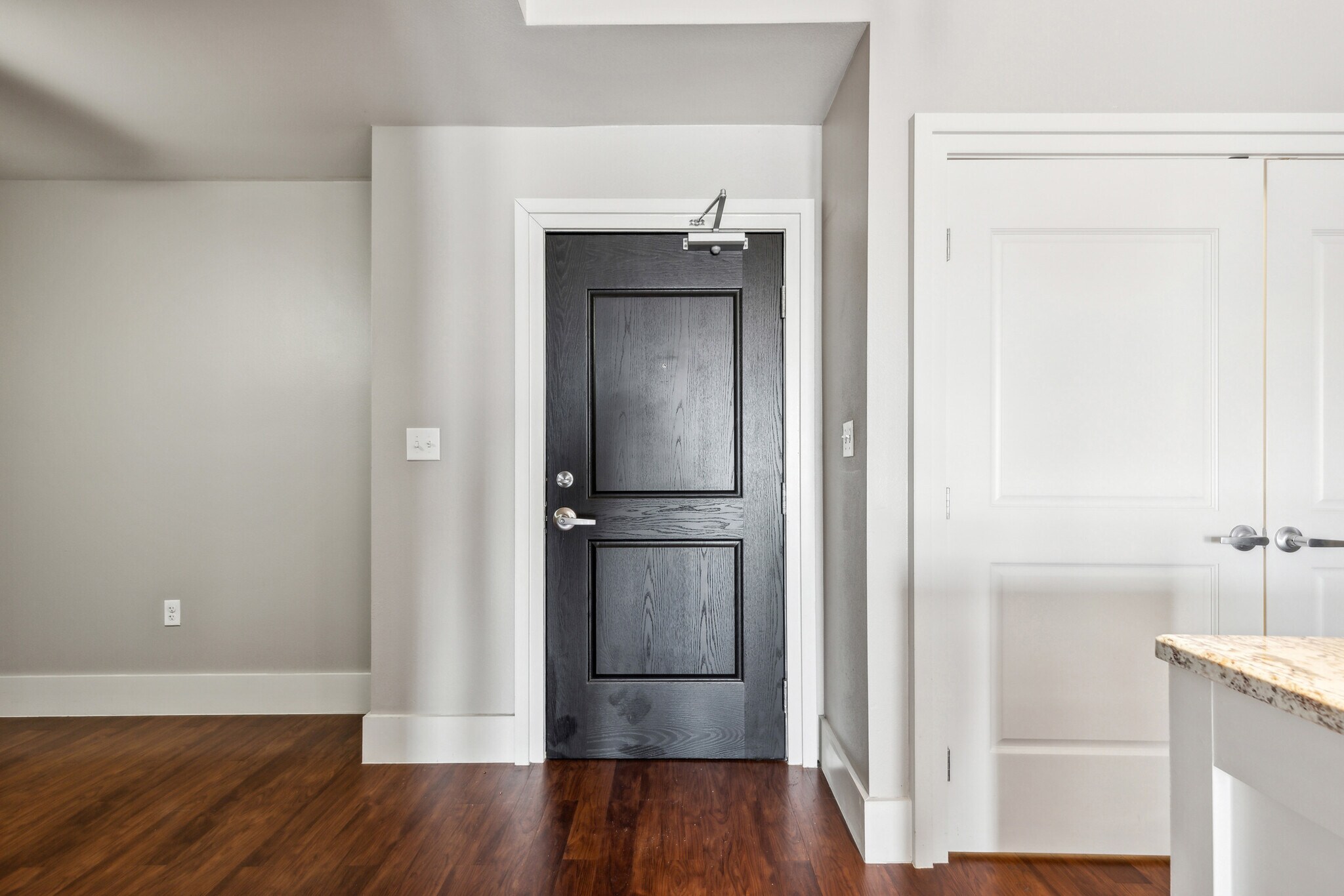 Building Photo - 1000 Lipscomb St