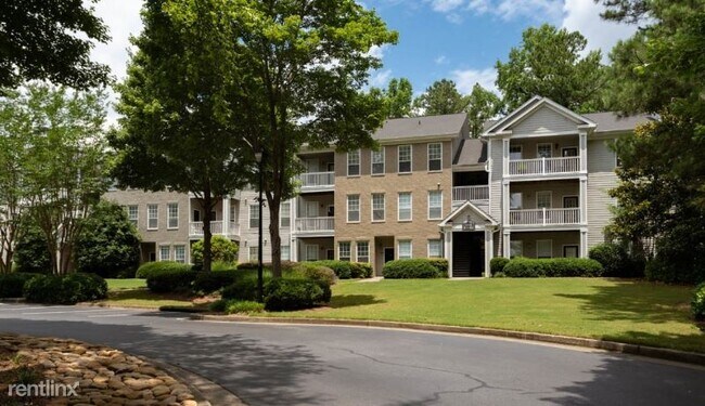 Building Photo - 215 Caswyck Trace