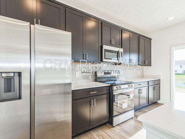 Building Photo - 3489 Briarwick Dr