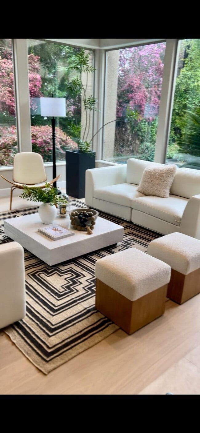 Building Photo - 4257 Golden Oak Ct