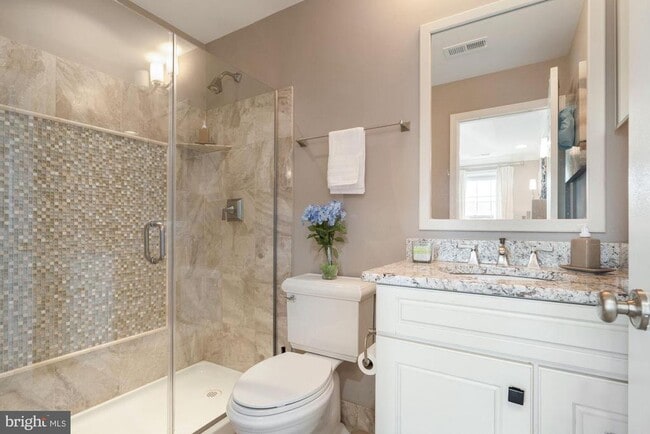 Building Photo - 22595 Willington Square