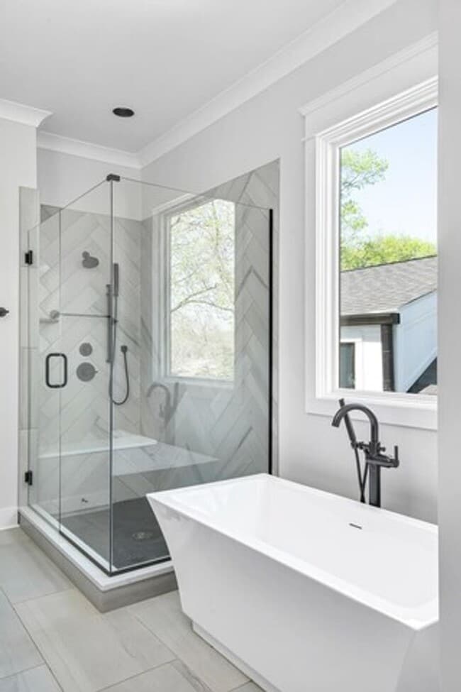 Building Photo - COMING SOON!  BEAUTIFUL CUSTOM BUILT HOME....