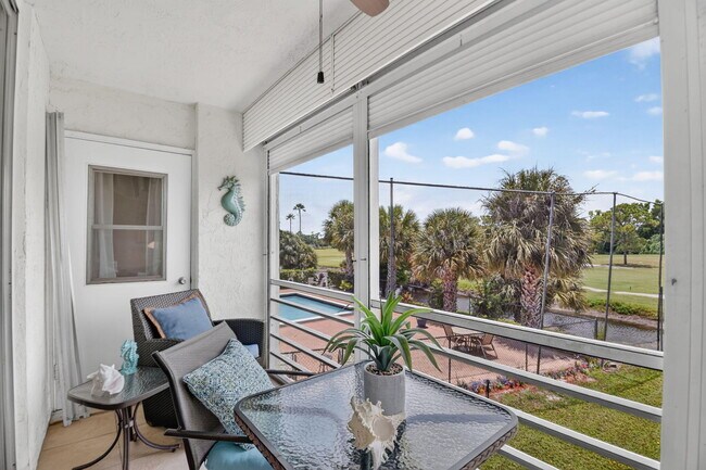 Building Photo - 3425 Via Poinciana