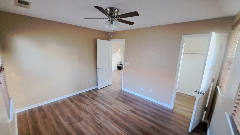 Building Photo - 5254 Moonlit Bay Way