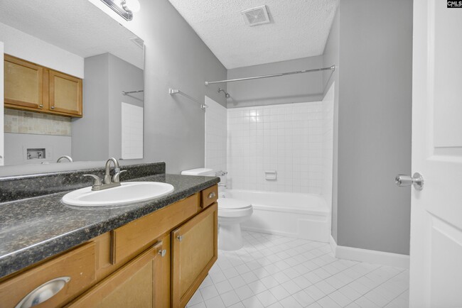 Building Photo - 6530 Davidson Rd