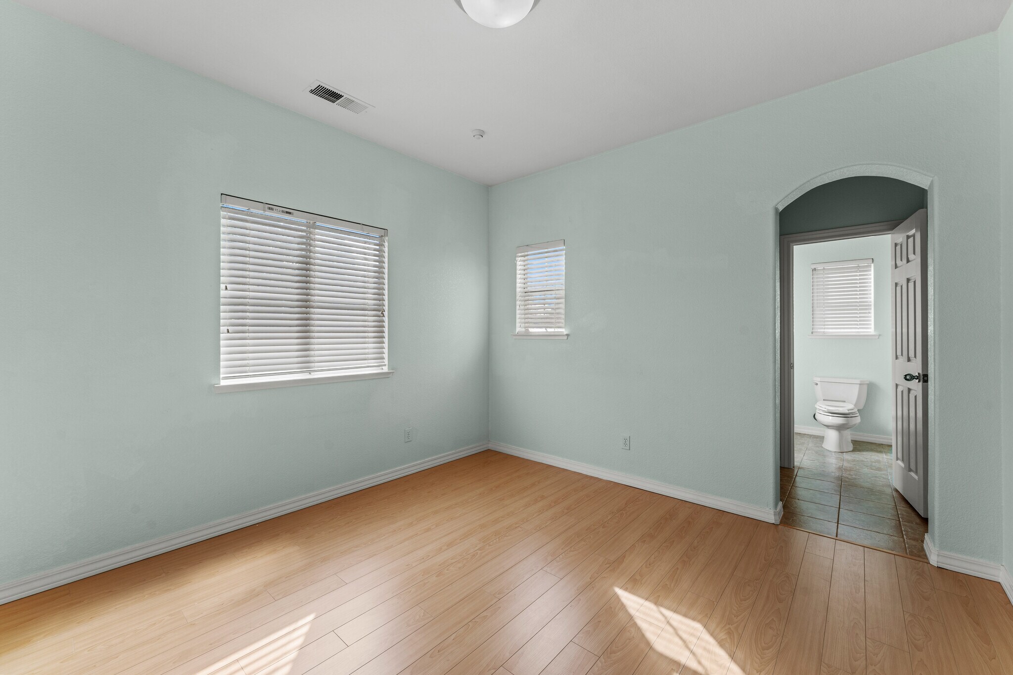 Building Photo - 5161 Weston Way
