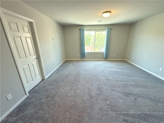 Building Photo - 8127 S Sorrel St