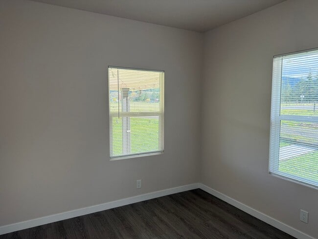 Building Photo - Updated 3 bedroom 2 bathroom house in Dexter!